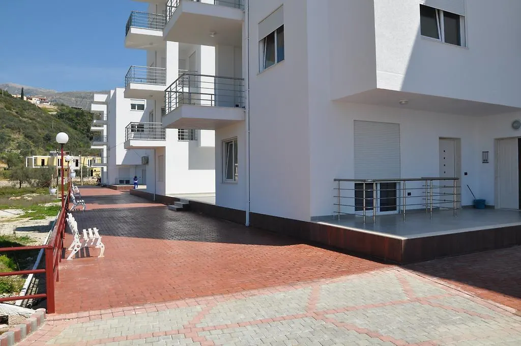 Nectar Apartments Himarë 0*,